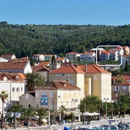 Appartement Lana St *